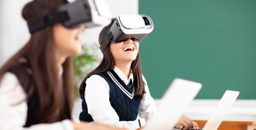 automating your onboarding process with Virtual Reality training